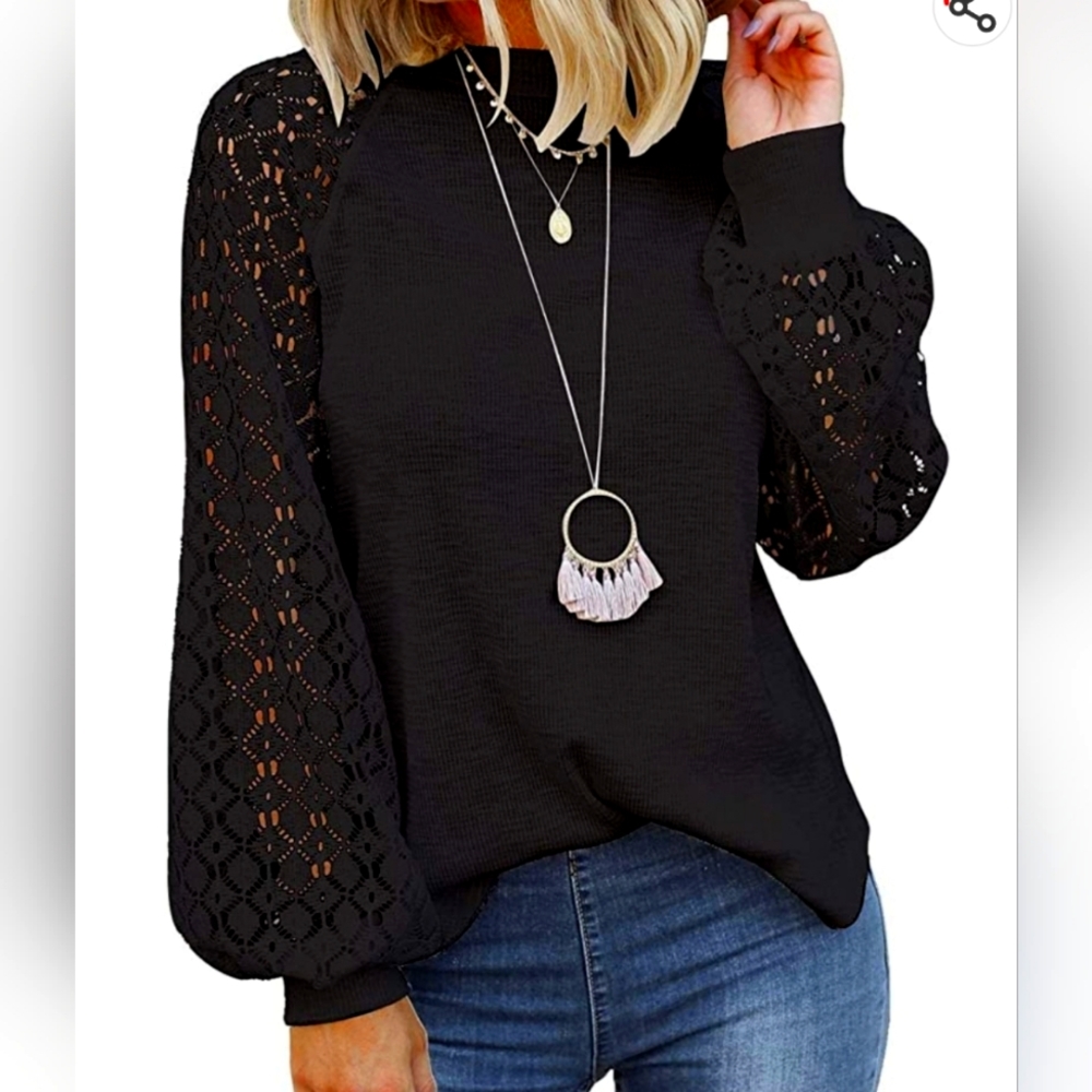 Lace long sleeve Black Top